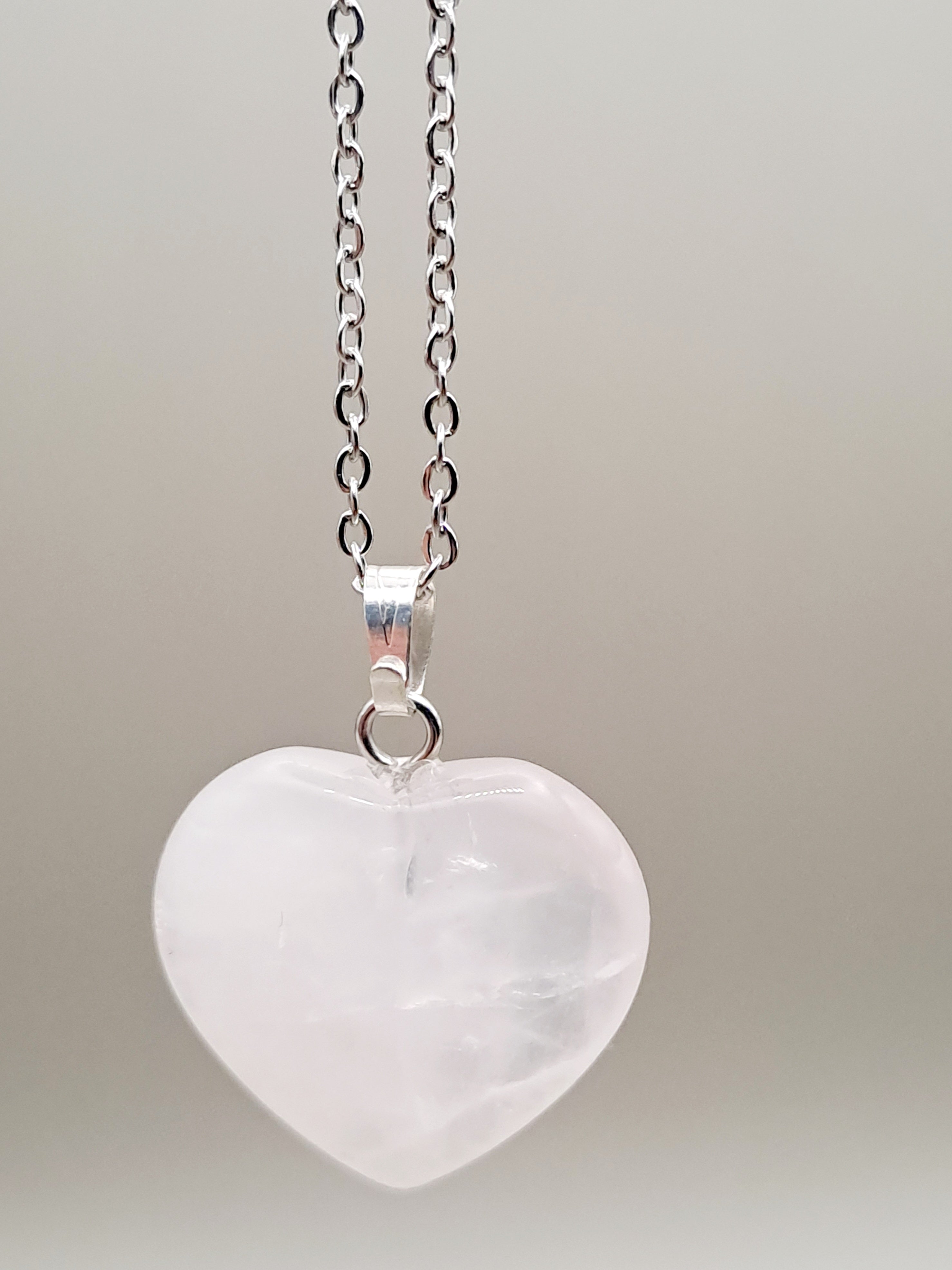 Ketting met hanger hart van Rozenkwarts
